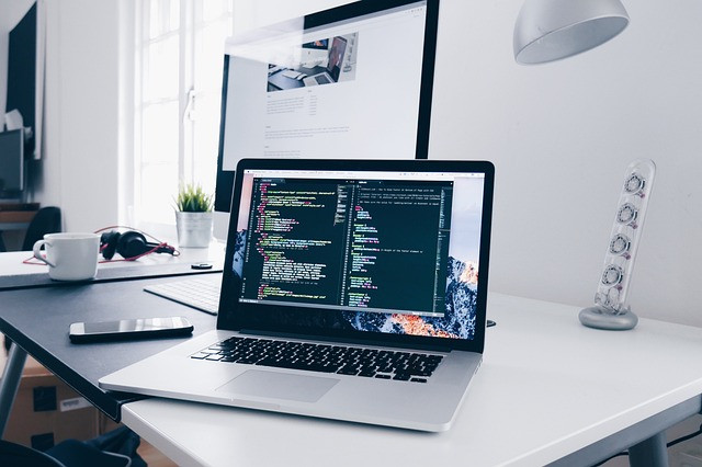 Free vs Paid Software: Practical Guide to Value, Limitations, and When to Upgrade