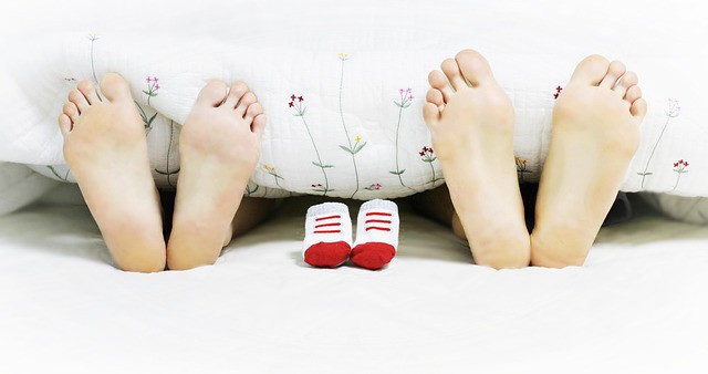 How to Read Couple Birth Chart Compatibility: A Practical Synastry Checklist