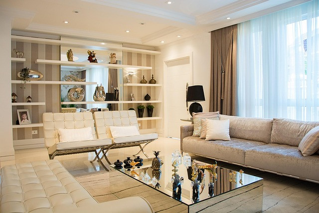 How to Pick and Use a Living Room Makeover Tool on a Budget
