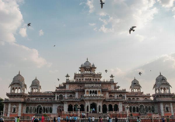 Jaipur - Immerse Yourself in the Royal City's Colorful Culture