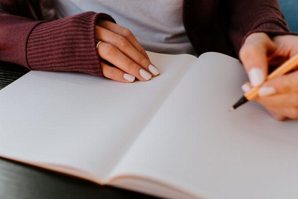 The Best Autobiography Ghostwriter: Crafting Authentic Life Narratives