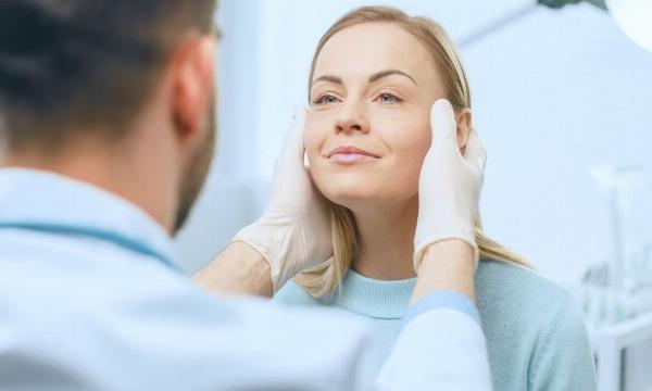 Dubai Facelift Surgery Guide: Trends, Safety, Costs, and Options