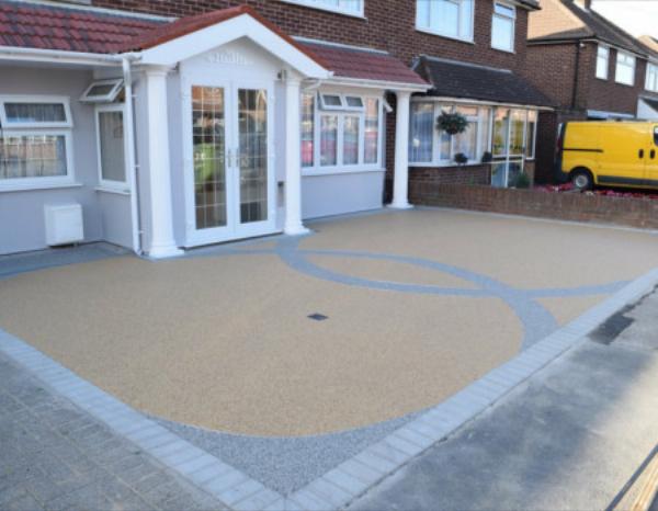 Resin Bound Driveways in Croydon: Practical Guide for Visitors and Residents
