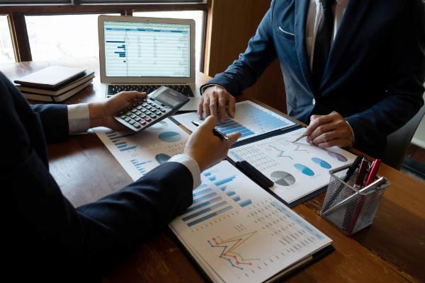How Tax Accounting Firms in Slough Handle Personal and Business Taxes