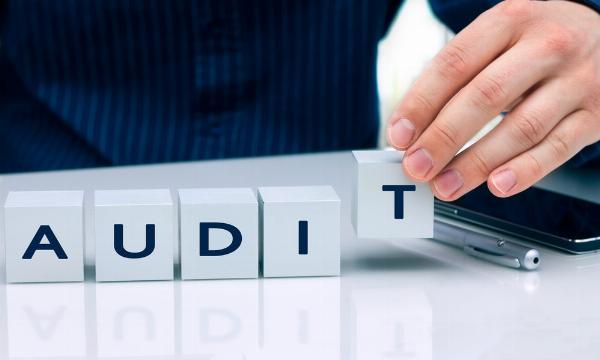 How to Find RAKEZ Approved Auditors in Dubai: A Practical Guide for Businesses