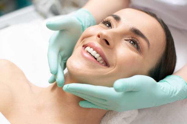 Clinic Guide: Professional Skin Cleaning in Riyadh to Renew Your Glow