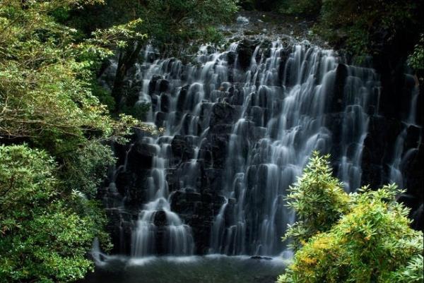How to Visit Spread Eagle Falls Near Shillong: Complete Travel Guide
