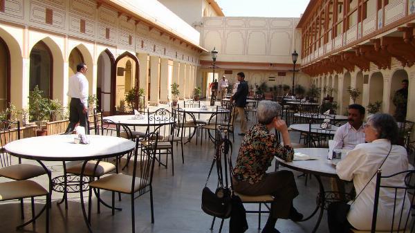 Best Cafes in Jaipur for Coffee, Brunch, and Working Remotely