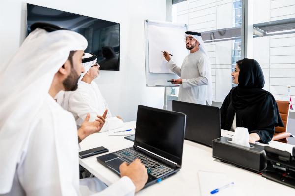 Dubai PRO Services Guide: Costs, Process, and a Practical Checklist