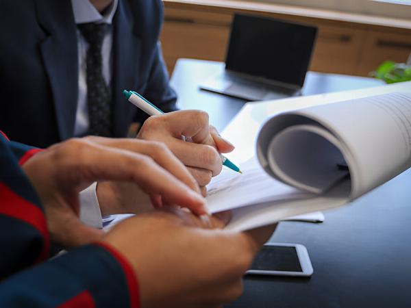 Practical Guide: Hiring a Business Growth Consultant in Dubai for Scalable Results