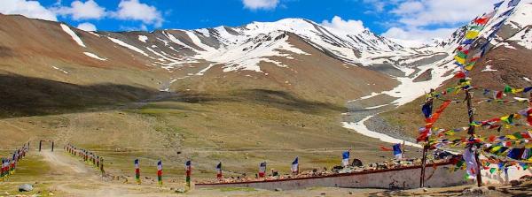 Kunzum Pass Travel Guide: How to Plan a Safe, Scenic Crossing of Kunzum La