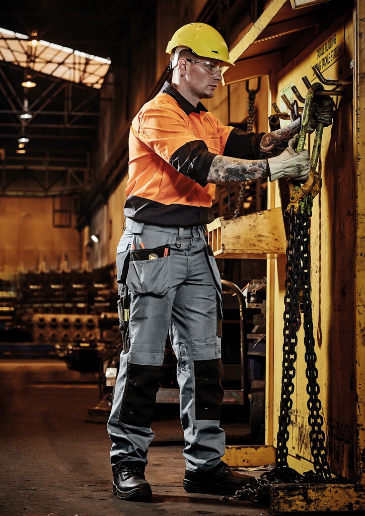 Durable Workwear Guide: Choosing Performance Clothing for Demanding Jobs