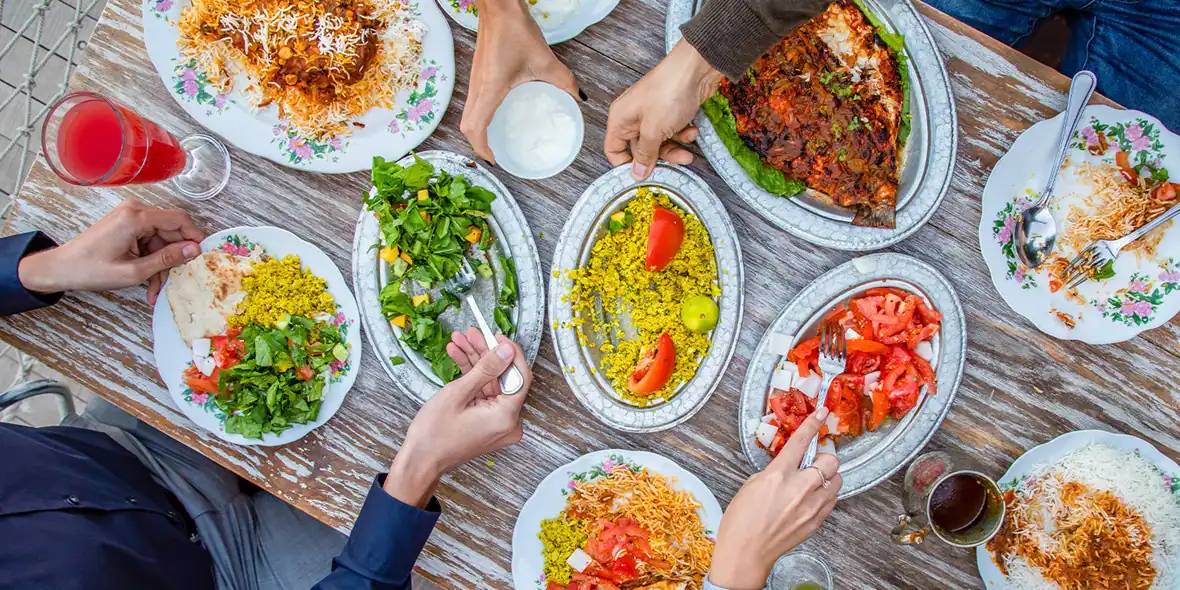 Emirati Cuisine: A Family Dining Favorite