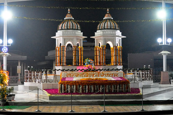 Exploring Shantikunj Ashram Haridwar: A Spiritual Retreat