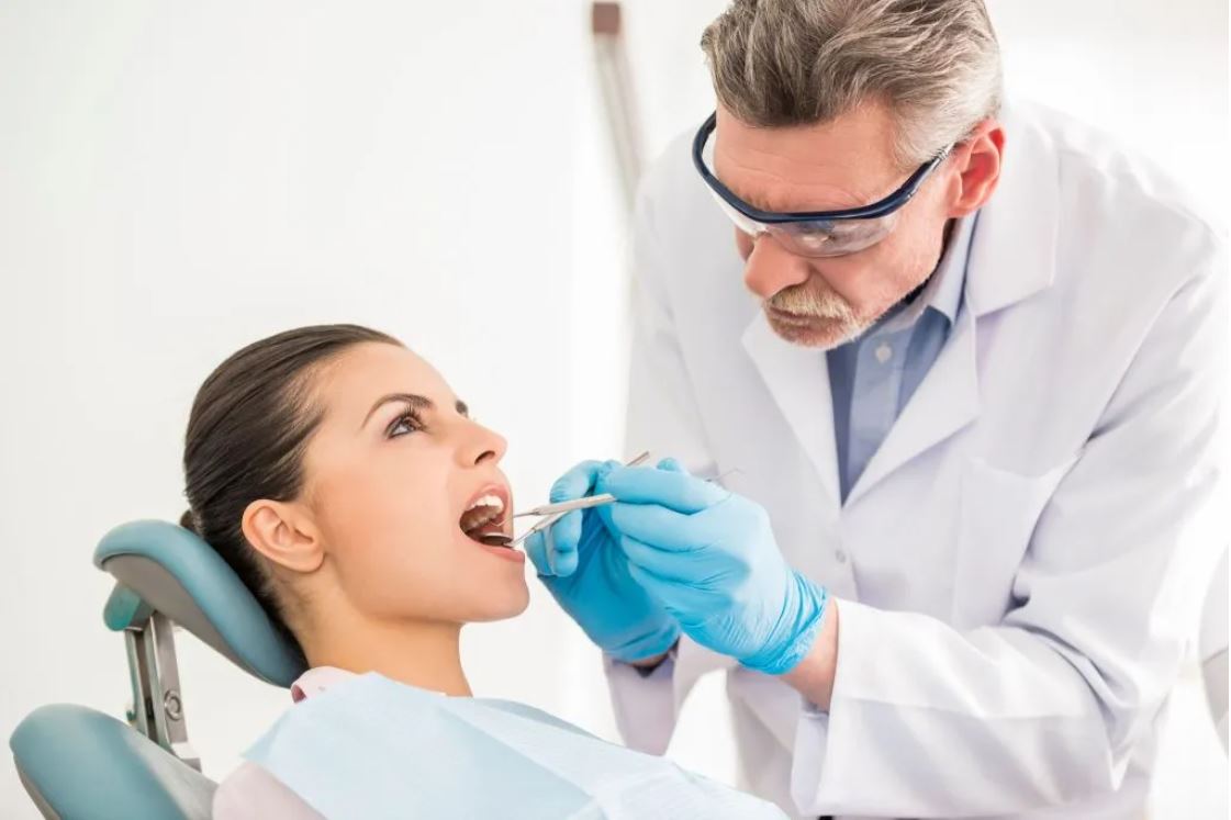 Transform Your Smile: Top Dental Associates of Delaware Newark