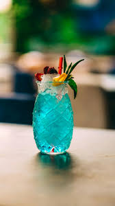 Find the Best Cocktail Bars in Dubai