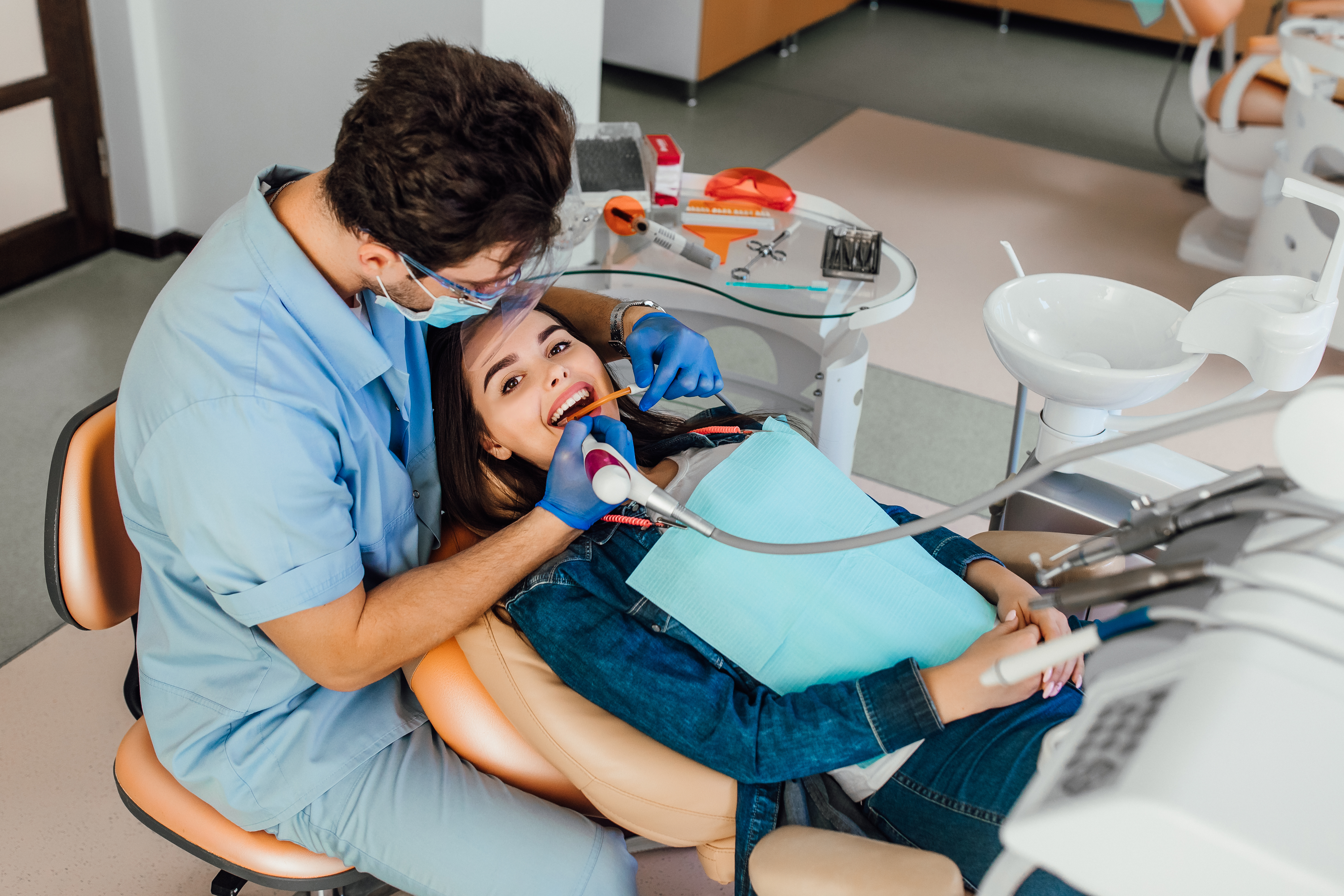 Dentist SW19: Affordable & Professional Dental Services