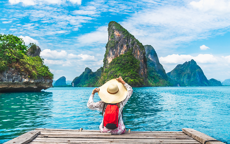 Singles Holidays Over 60s:&ensp;Your Gateway to New Connections