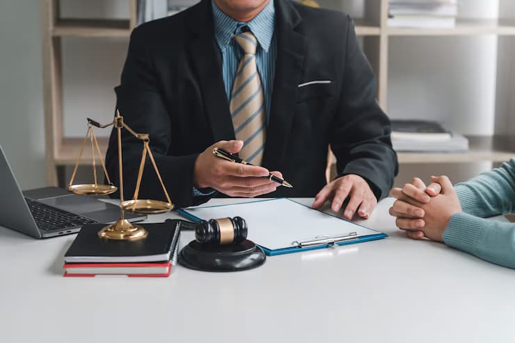 How a Car Accident Lawyer in Spokane Can Help You Maximize Your Compensation