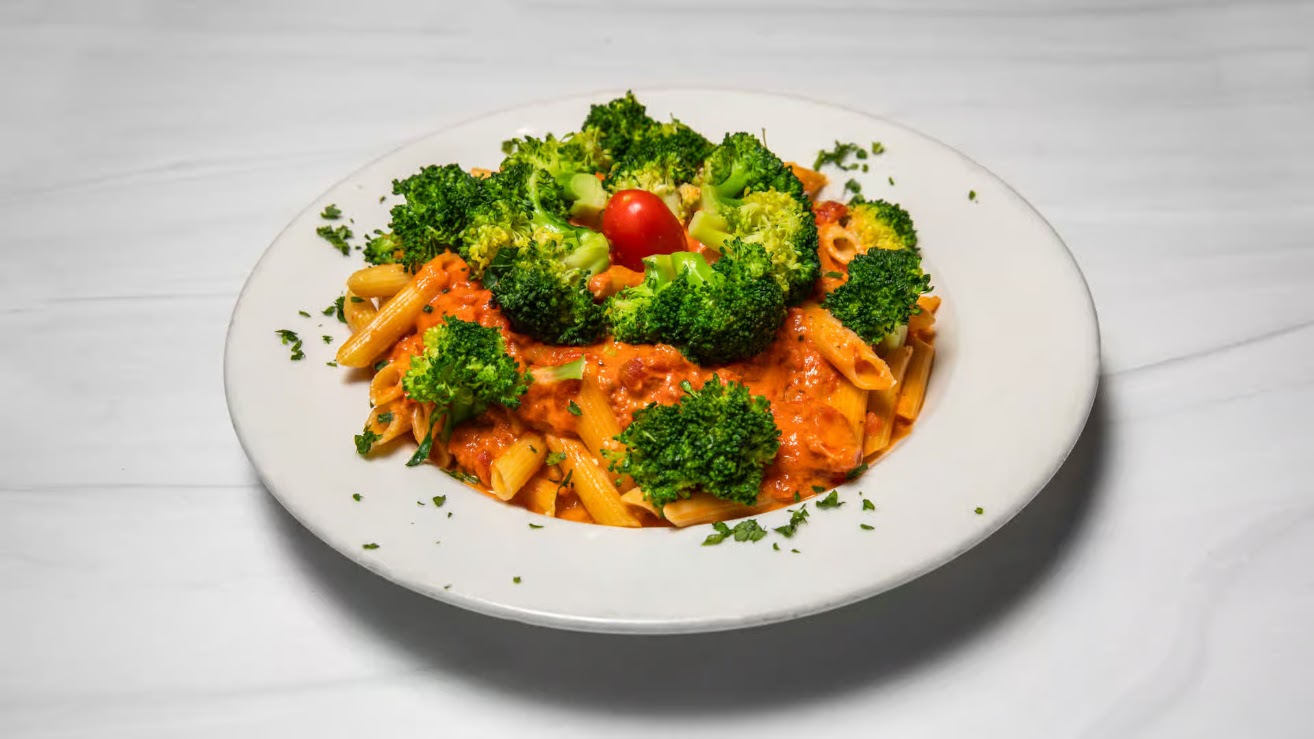From Brick-Oven Pizza to Fresh Seafood &ndash; Best Eats in Long Beach