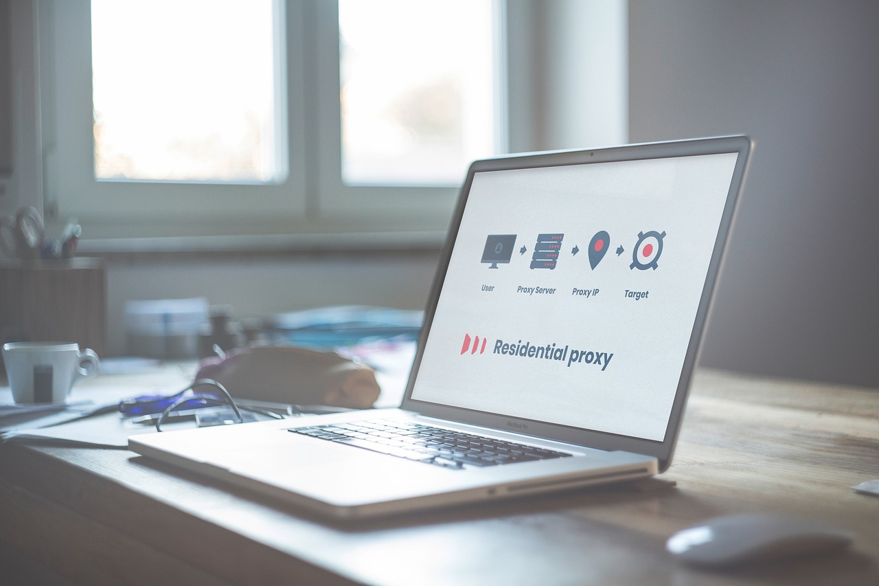 Are Free Proxies Safe for Collecting Competitive Intelligence?