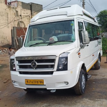 Force Urbania Hire Jaipur &ndash; Luxury Van Rental