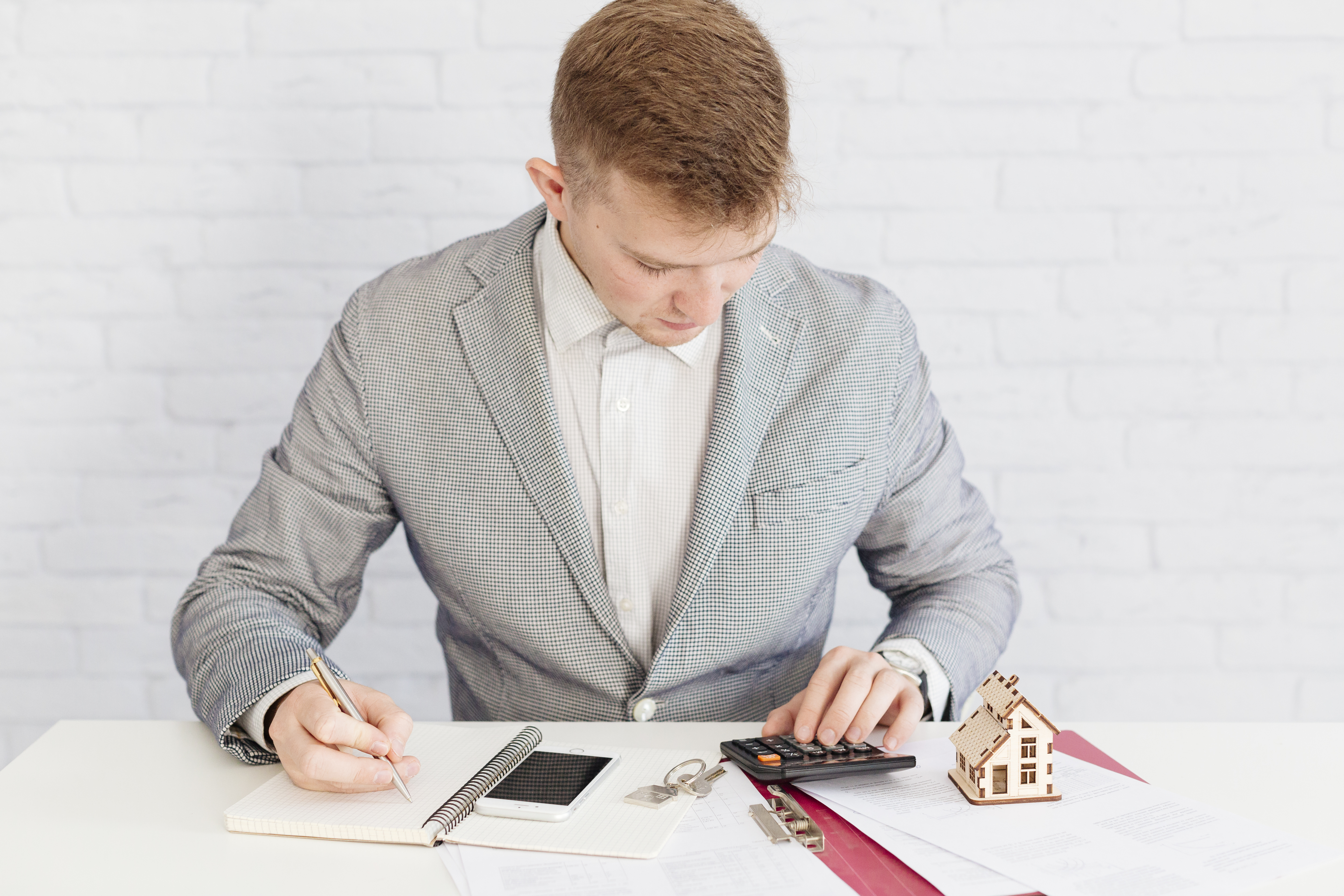 Don&rsquo;t Settle for Less: Public Adjuster Services in Charlotte NC Explained