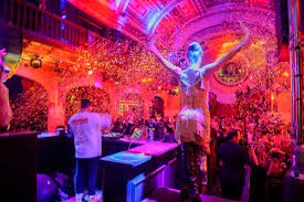 Top Nightclubs in San Antonio: Where to Dance, Drink & Unwind