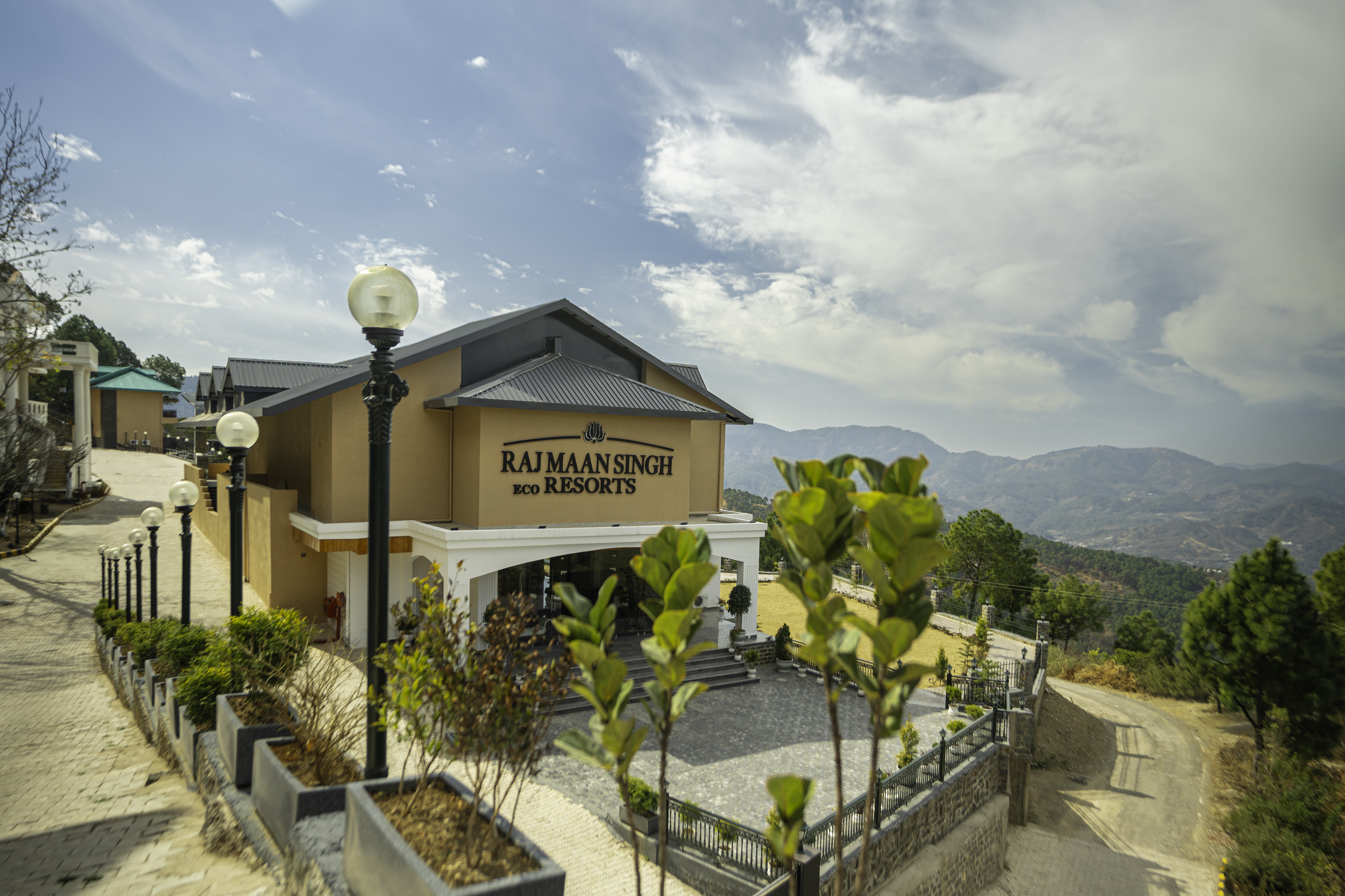 Why Raj Maan Singh Eco Resorts Is the Best Family Resort in Kasauli: Practical Guide for Parents