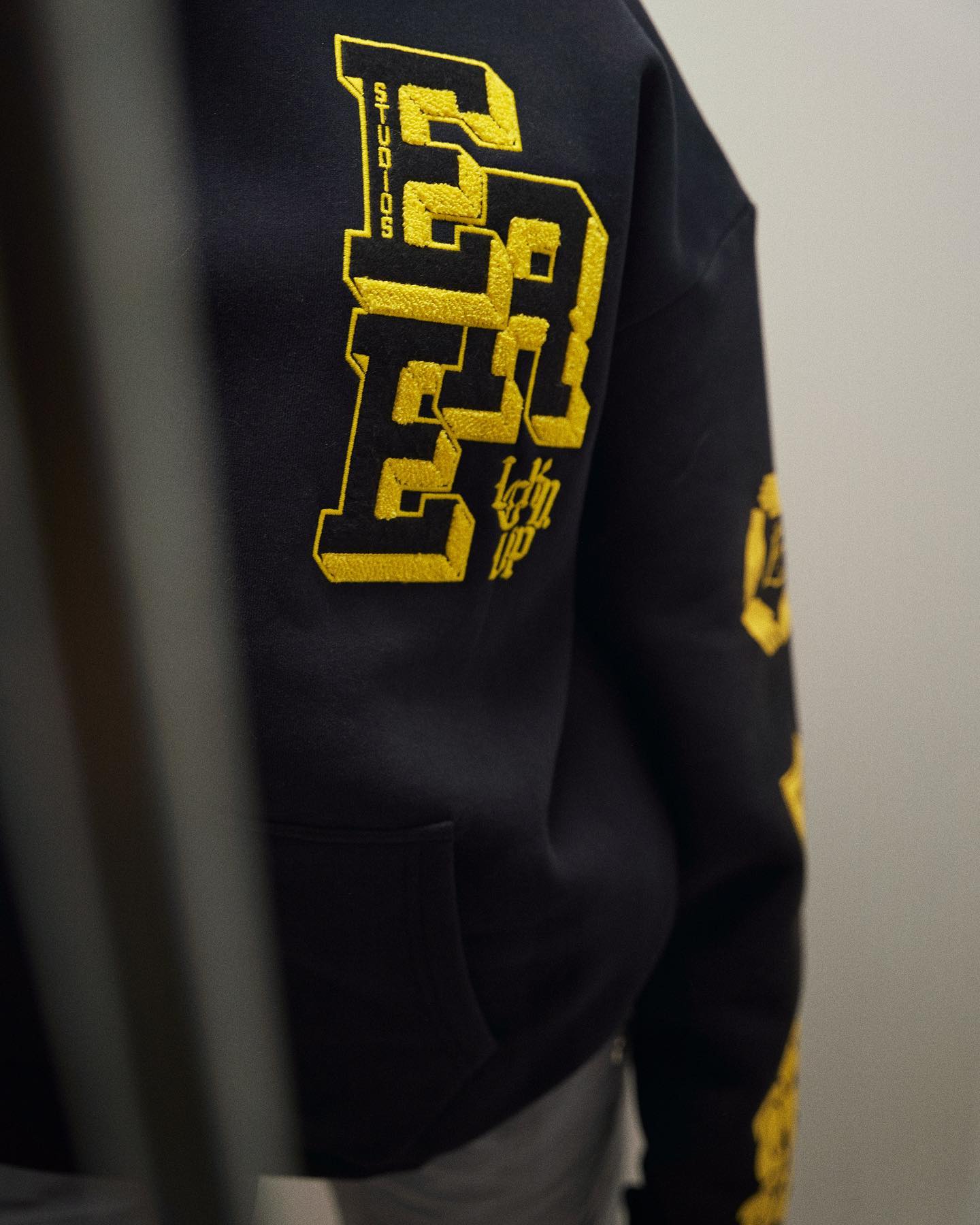 Ere Studios Hoodie &ndash; Wenn Minimalismus auf Premium-Komfort trifft