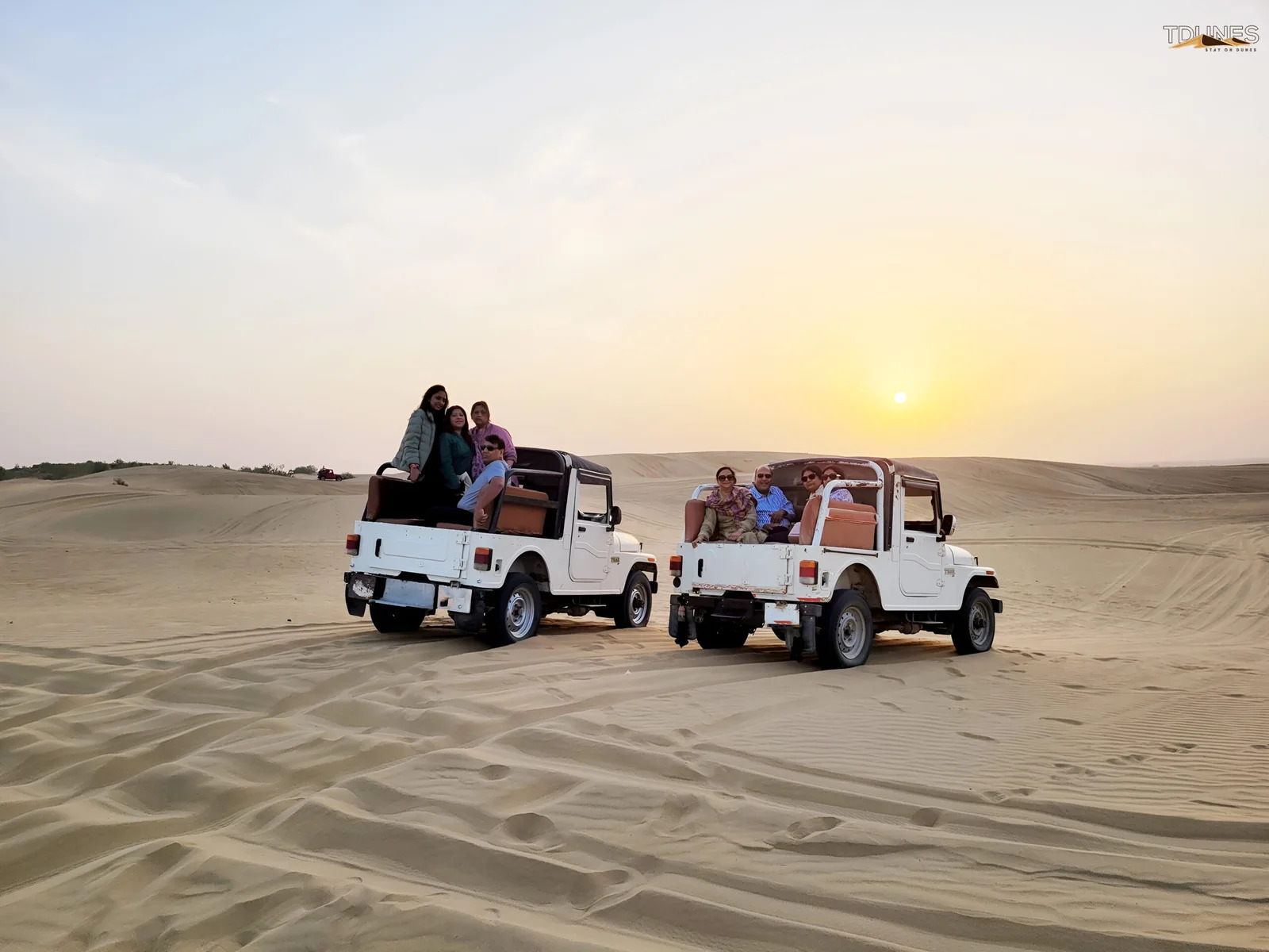 Early Morning Jeep Safari in Jaisalmer &ndash; A Fresh Start  | Hotel Jaisalmer Inn - TDunes