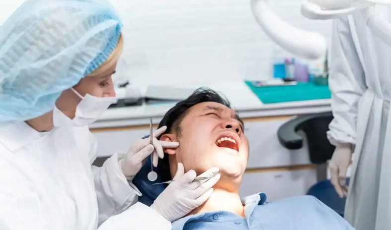 Gentle Dentists in Mississauga: A Practical Guide to Low-Anxiety Dental Care