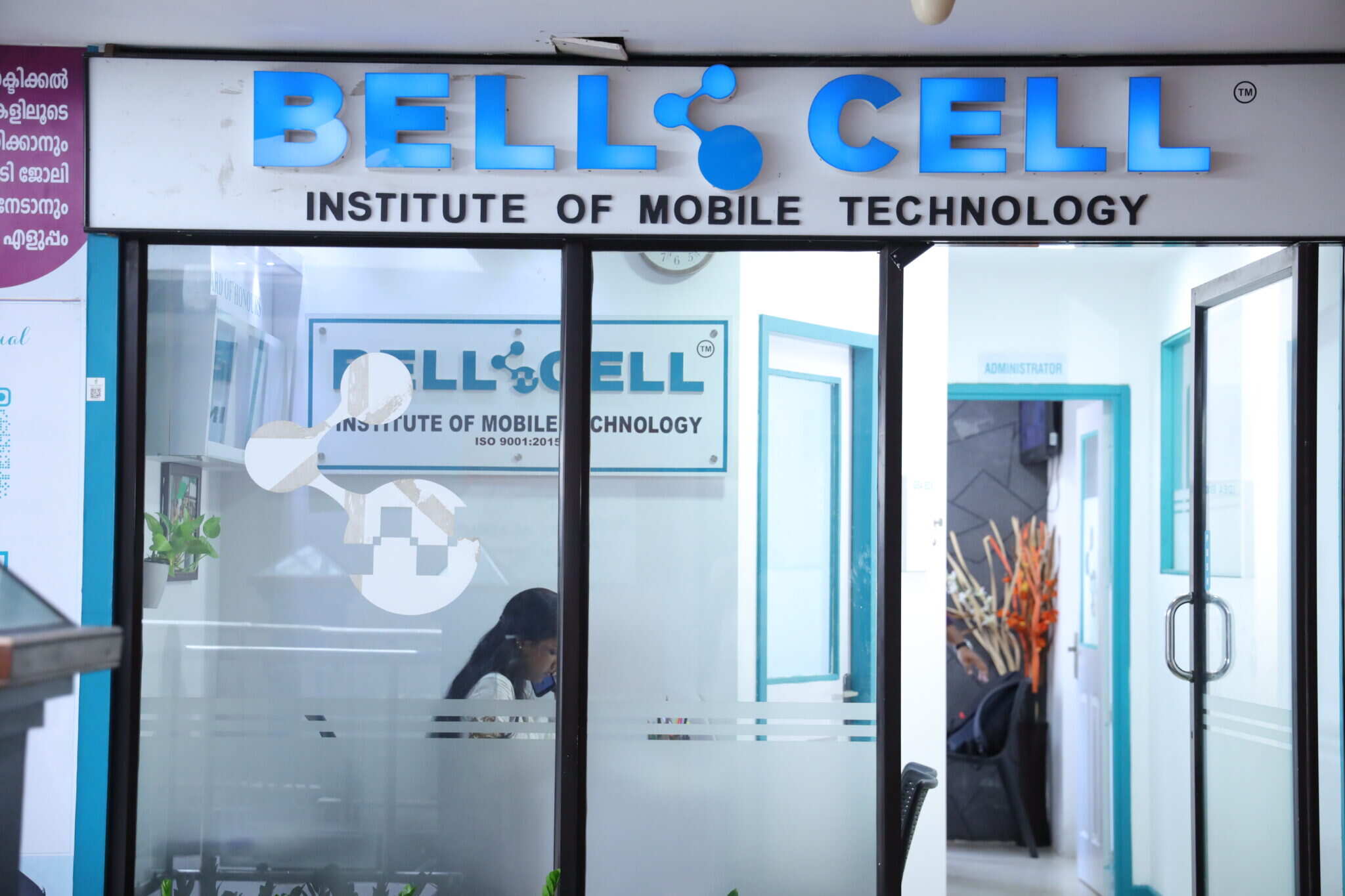 Mobile Repairing Institute: Start a Skilled Career with BellCell