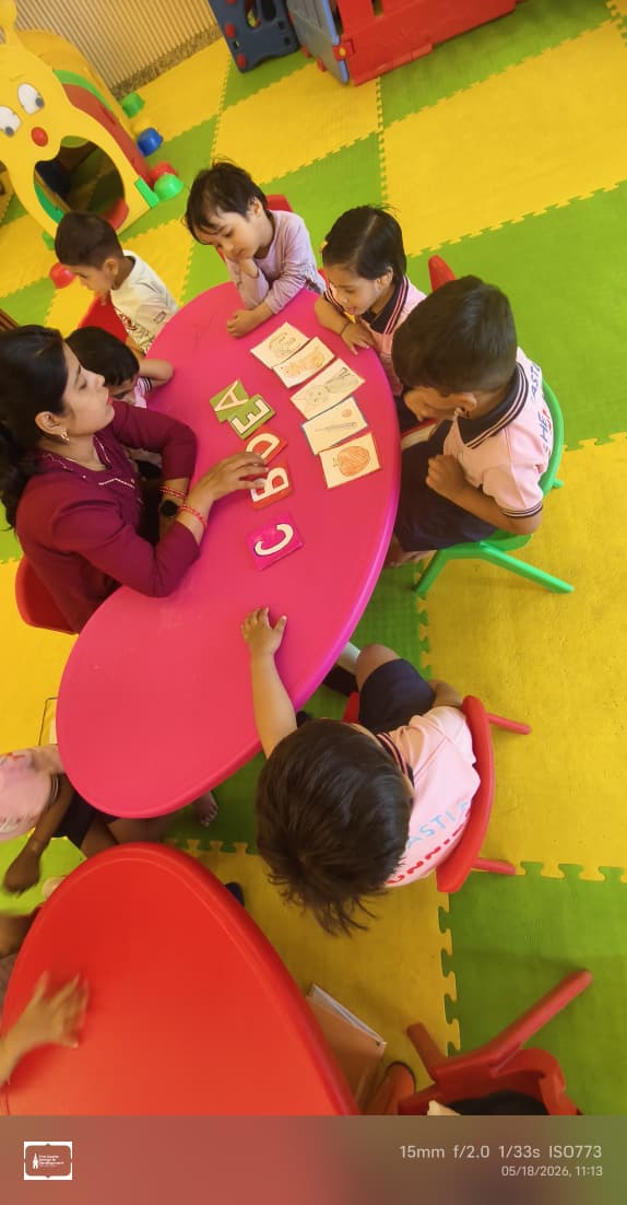 Daycare in YEIDA and Gaur Yamuna City – A Safe and Nurturing Environment at The Castle Bunnies