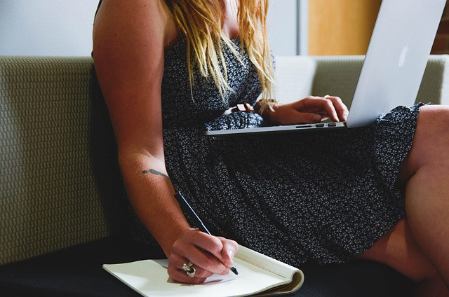 Freelancing Explained: Complete Guide to the Independent Work Model