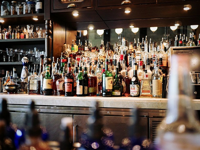 Pub Quiz Night Planning: Complete Host’s Guide to Running Successful Trivia Events