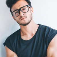 Tomas Fryklof